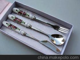 【生产批发韩式陶瓷柄不锈钢餐具 刀叉勺三件套装 茶更】价格,厂家,图片,茶杯、水杯,揭阳市名瑞不锈钢制品-